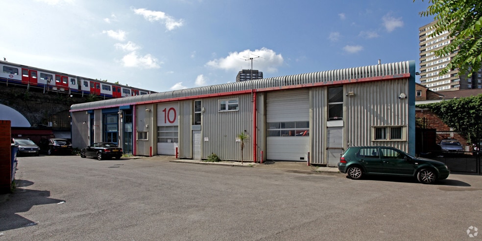 69 St Marks Rd, London for sale - Primary Photo - Image 1 of 1