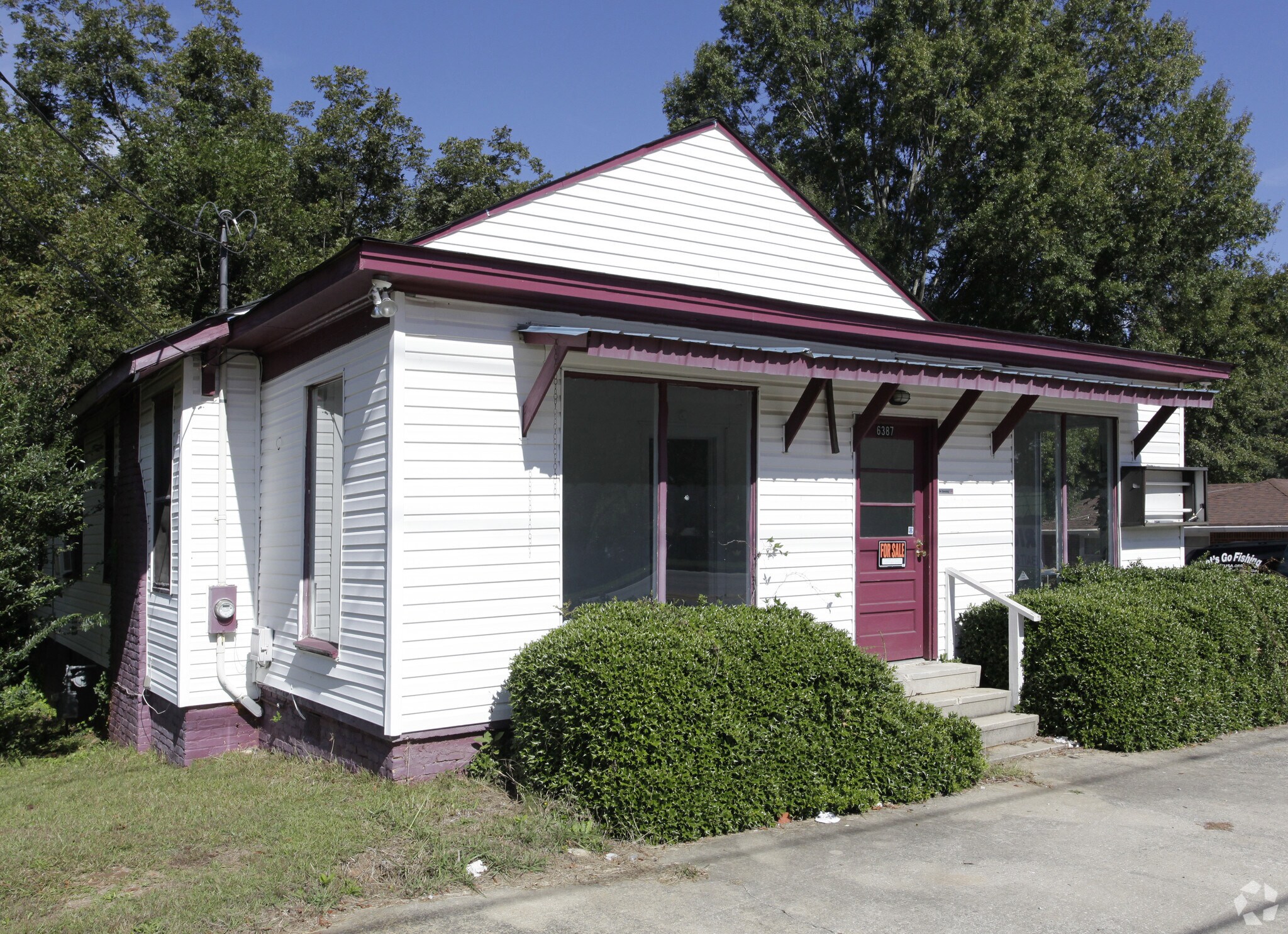 6387 Roosevelt Hwy, Union City, GA for sale Primary Photo- Image 1 of 1
