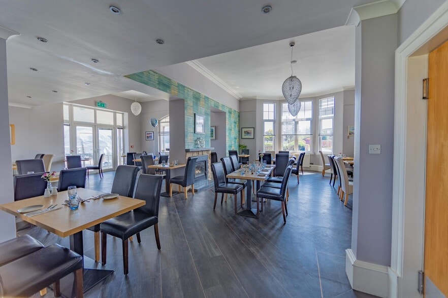 Cairnryan Rd, Stranraer for sale - Interior Photo - Image 3 of 9