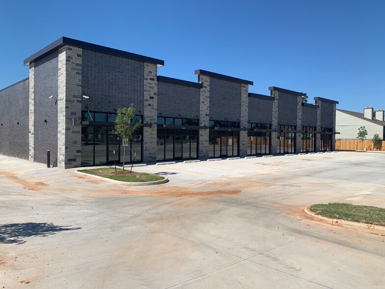 3000 SW 89th St, Oklahoma City, OK for lease - Building Photo - Image 1 of 2