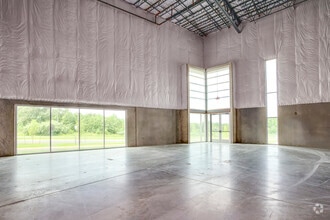 11501 University Blvd, Manassas, VA for lease Interior Photo- Image 2 of 12