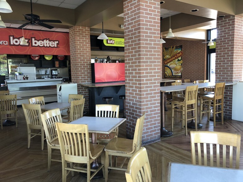 6330 S Parker Rd, Aurora, CO 80016