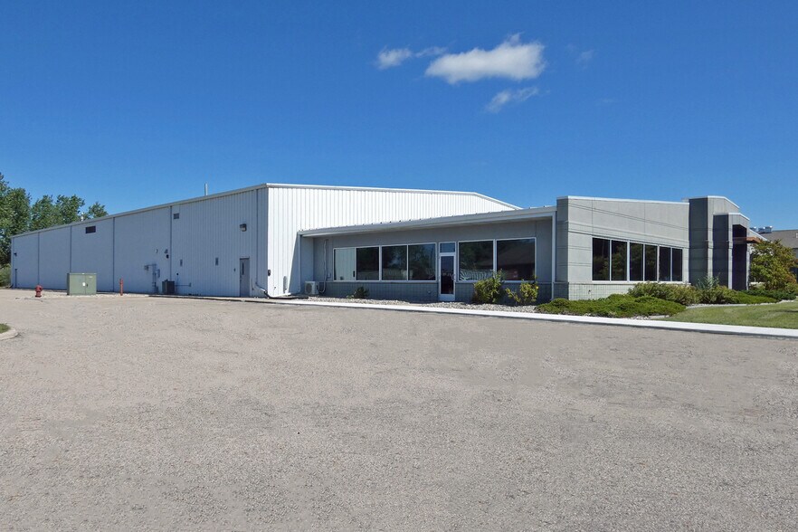 1200 Mason Ct, Webberville, MI 48892