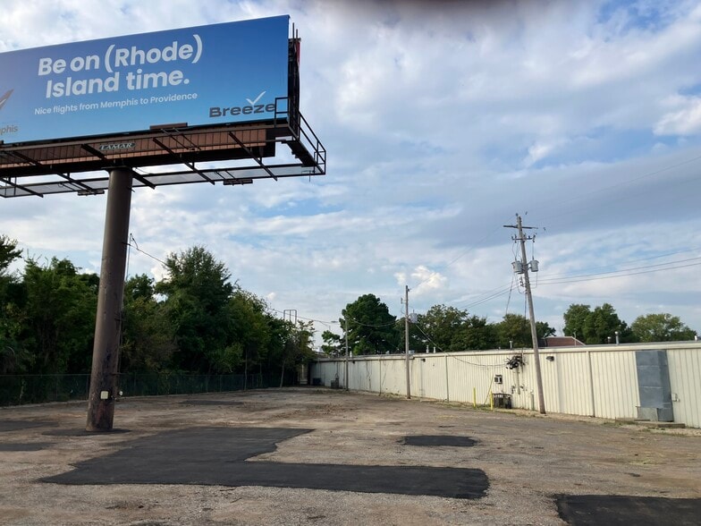 2310 Airport Interchange Avenue, Memphis, TN for lease - Building Photo - Image 2 of 2