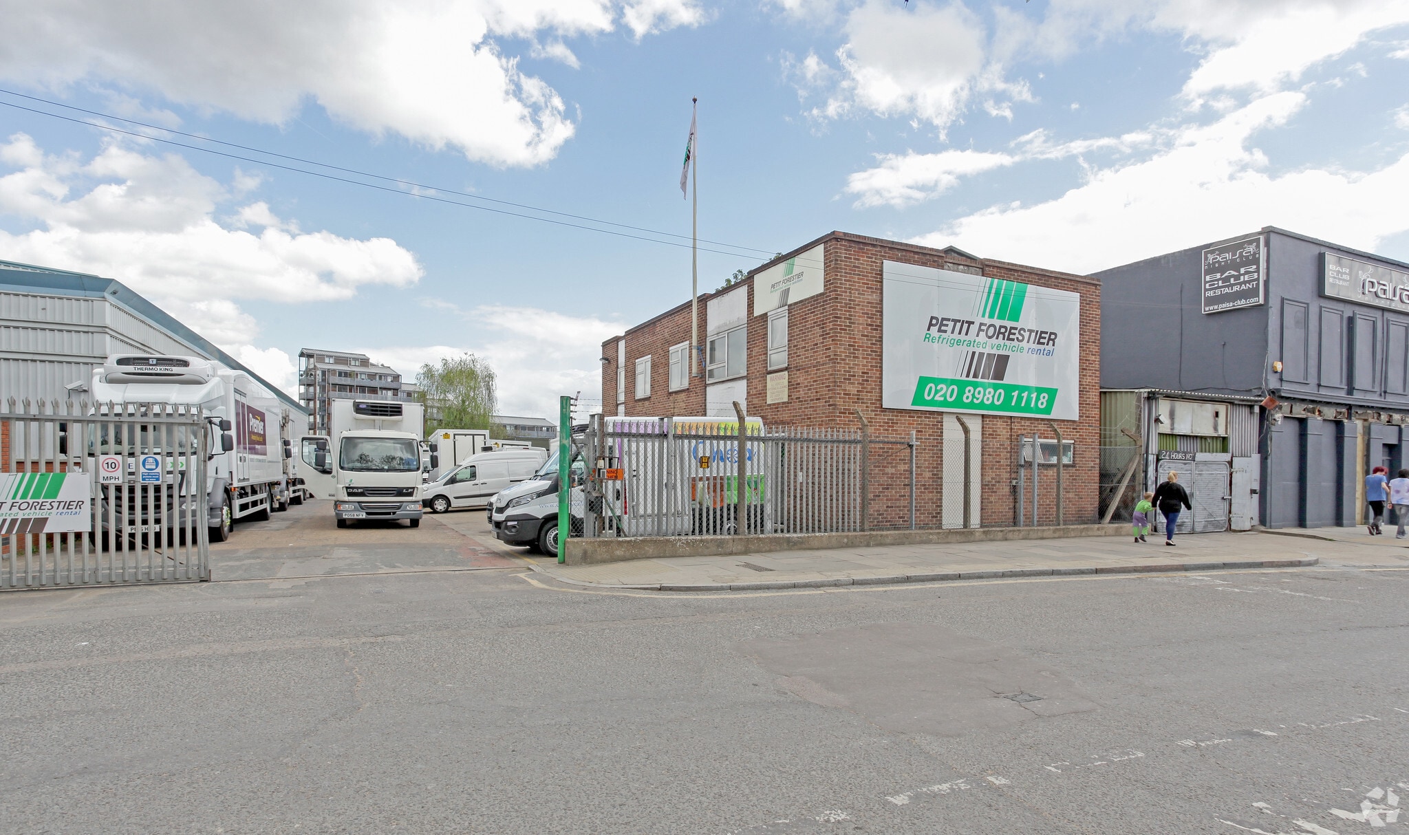 30 Hancock Rd, London for sale Primary Photo- Image 1 of 1