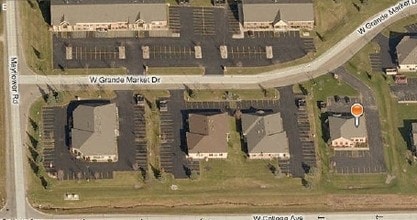 5697 W Grande Market Dr, Appleton, WI - AERIAL  map view