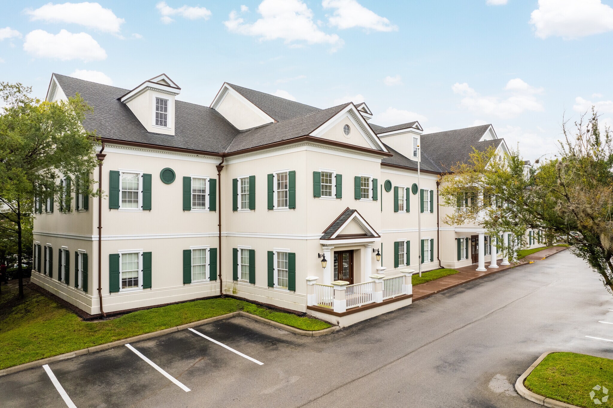 235 N Westmonte Dr, Altamonte Springs, FL for lease Building Photo- Image 1 of 18