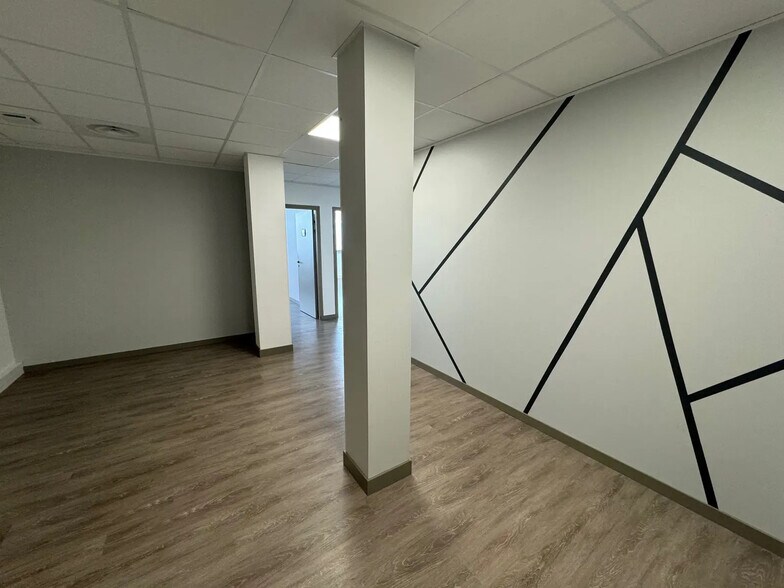 8 Rue Jules Méline, Bezannes for lease - Interior Photo - Image 3 of 12