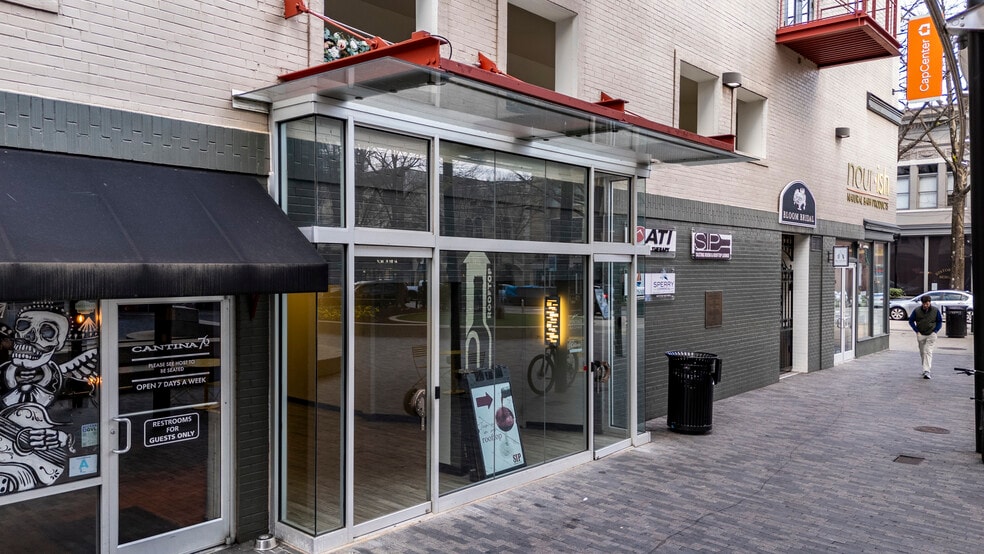 103 N Main St, Greenville, SC for lease - Building Photo - Image 2 of 5