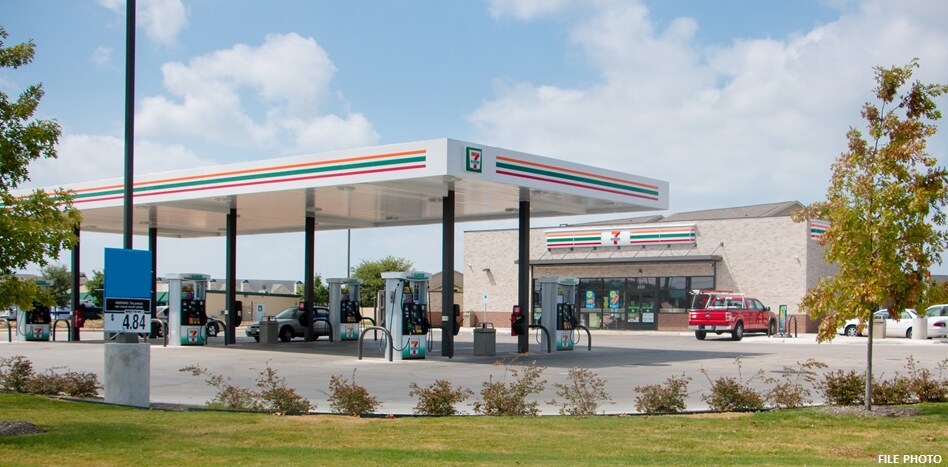 3000 Lake Forest Dr, McKinney, TX for sale Building Photo- Image 1 of 1