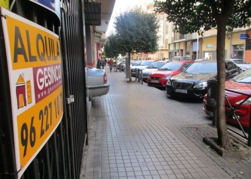 Retail in Xàtiva for lease - Building Photo - Image 2 of 3