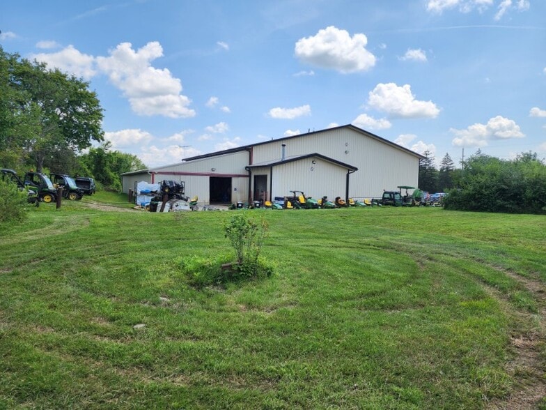 11204 Royalton Rd, North Royalton, OH for lease - Building Photo - Image 2 of 20