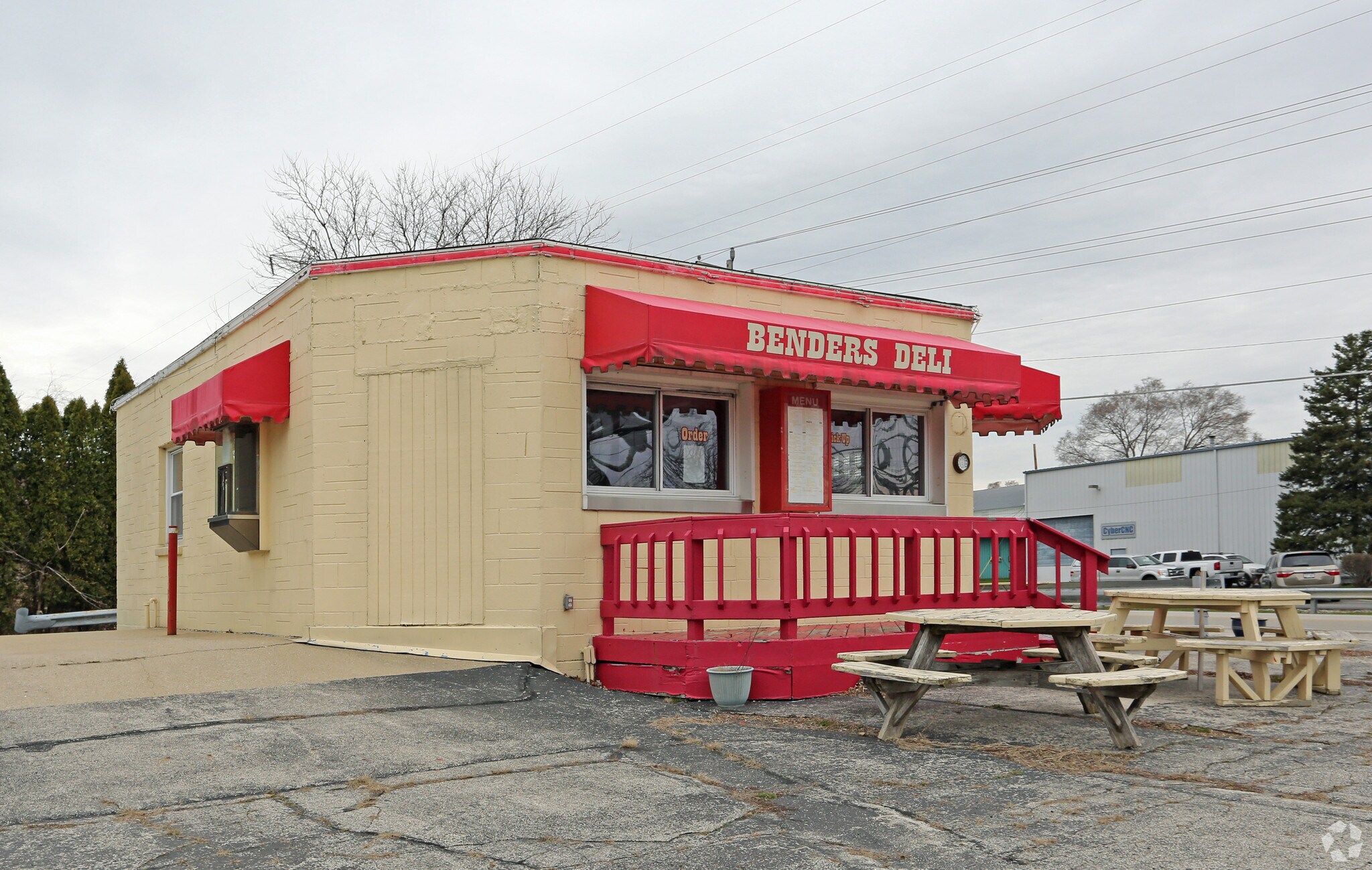 S87w22370 Forest Home Ave, Big Bend, WI for sale Building Photo- Image 1 of 1