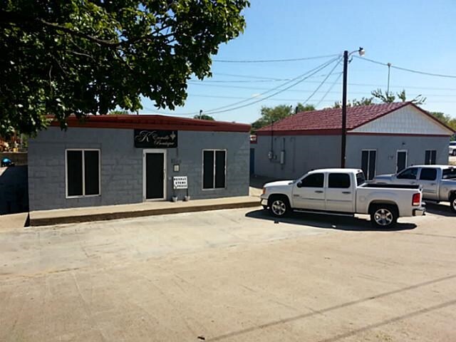 110 N Broadway St, Joshua, TX for sale - Primary Photo - Image 1 of 1