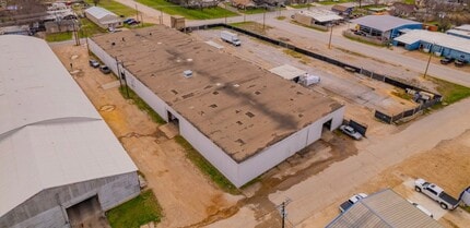 101 E Enon Ave, Everman, TX - AERIAL  map view