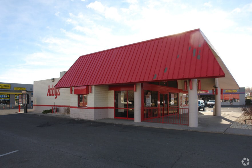 3220 S Virginia St, Reno, NV for sale - Building Photo - Image 2 of 3