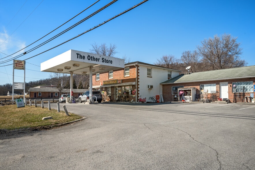 2740 Northwestern Pike, Winchester, VA for sale - Building Photo - Image 1 of 4