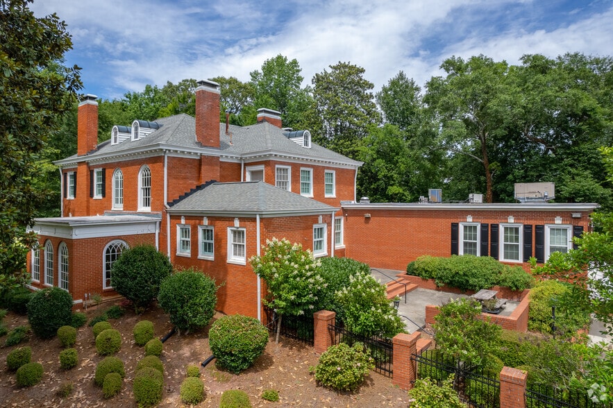 687 Marietta Hwy, Canton, GA for lease - Primary Photo - Image 2 of 20