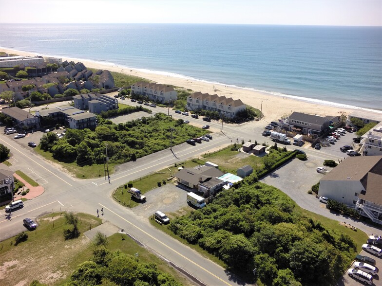 68 South Elmwood, Montauk, NY for sale - Building Photo - Image 3 of 3