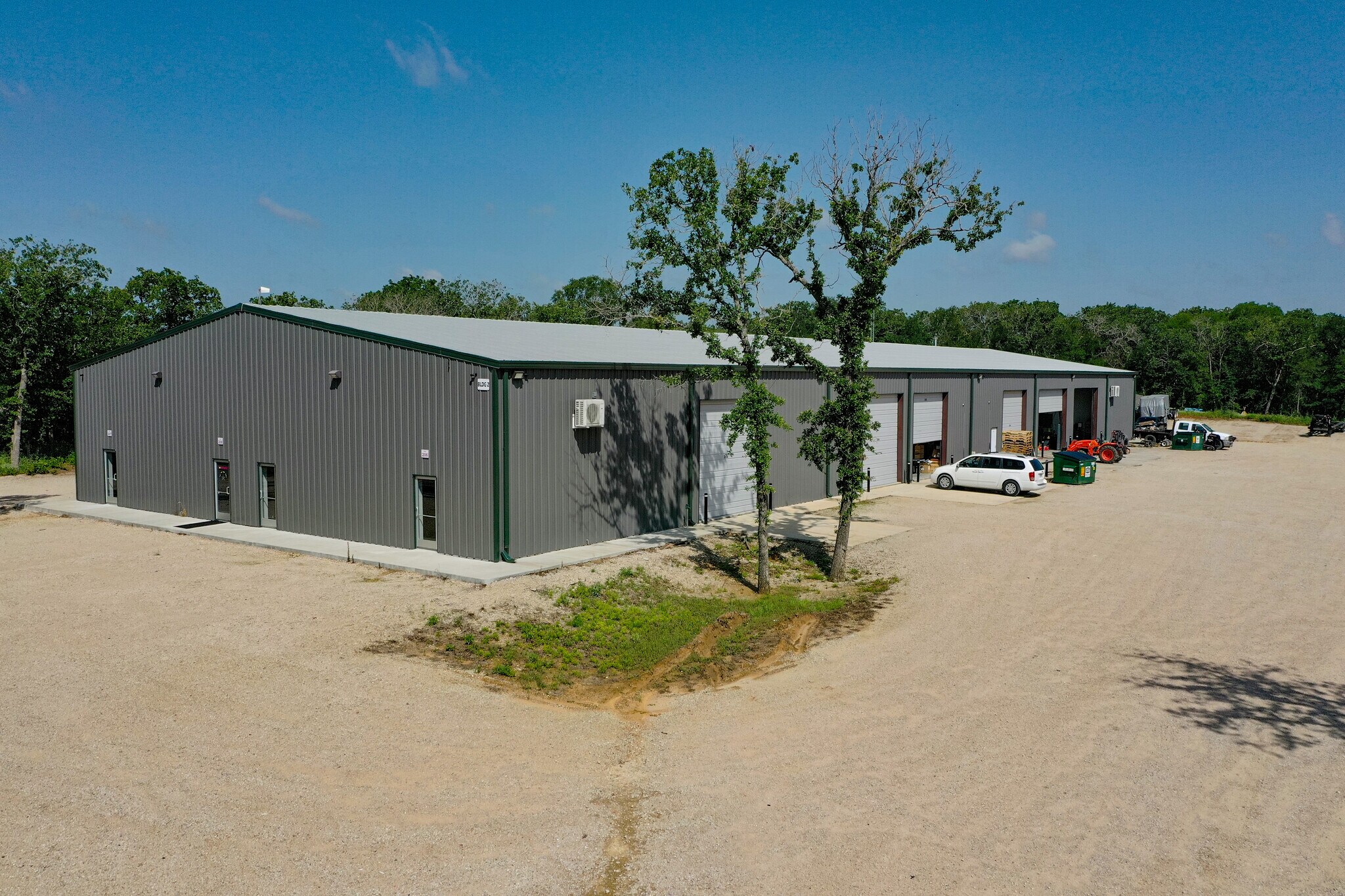 8721 S Interstate 35 W, Alvarado, TX for lease Building Photo- Image 1 of 8