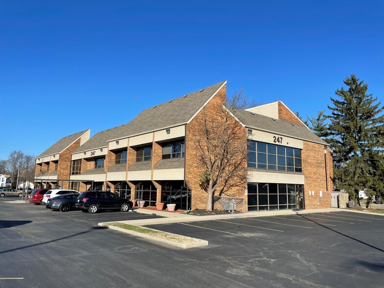 247 S Burnett Rd, Springfield, OH for lease - Building Photo - Image 1 of 10