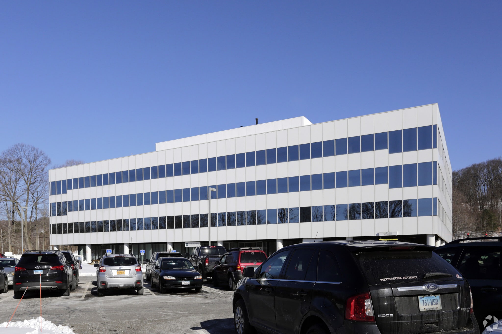 100 Mill Plain Rd, Danbury, CT 06811 Plaza West