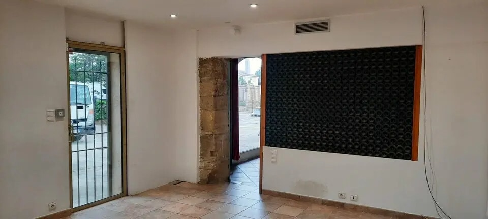 Office in Châteauneuf-du-Pape for lease - Building Photo - Image 3 of 7