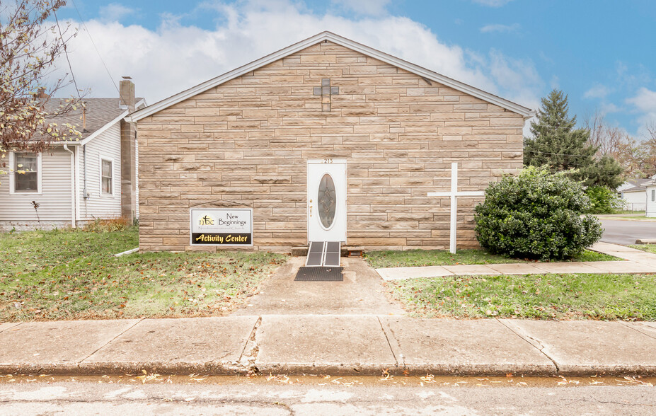 2219 E Spring St, New Albany, IN for sale - Primary Photo - Image 1 of 97