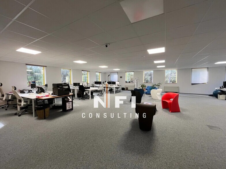 Office in Antibes for sale - Interior Photo - Image 2 of 6