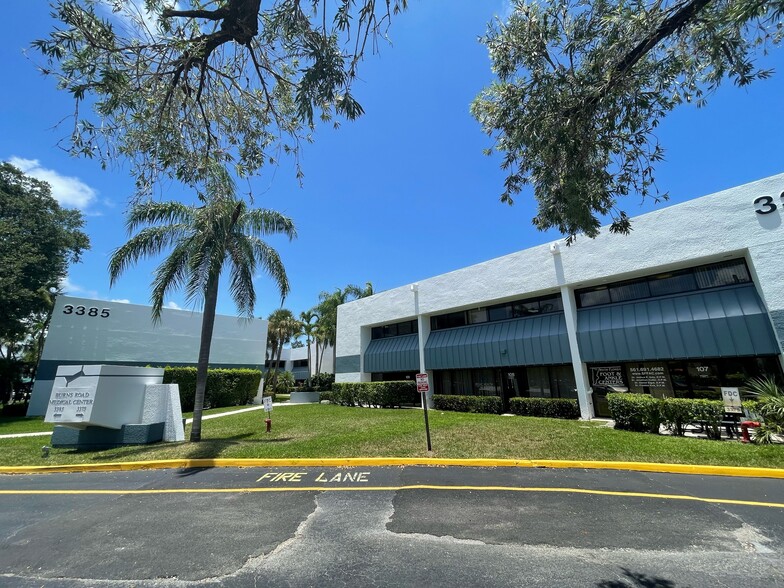 3385 Burns Rd, Palm Beach Gardens, FL for lease - Building Photo - Image 2 of 7