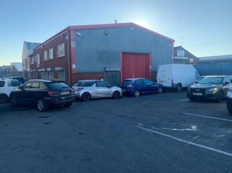 Haynes St, Rochdale for lease - Building Photo - Image 2 of 2