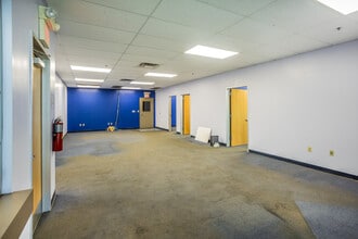 715 Venture Dr, Southaven, MS for lease Matterport 3D Scan- Image 1 of 15