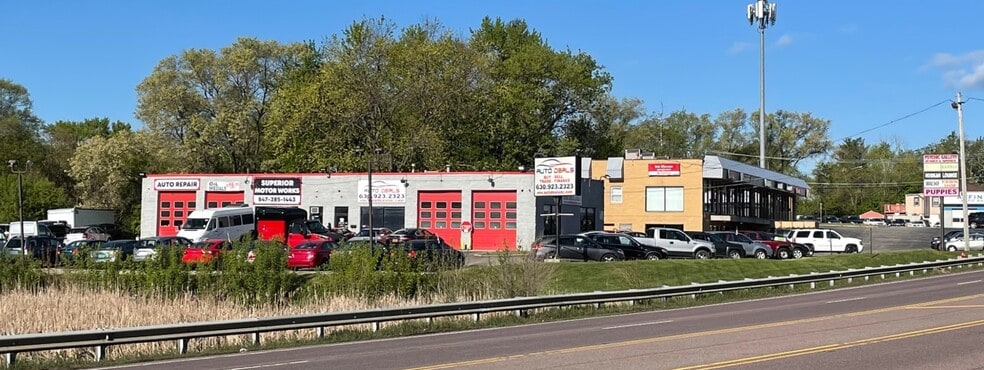 24W445 Lake St, Roselle, IL for sale - Building Photo - Image 1 of 1