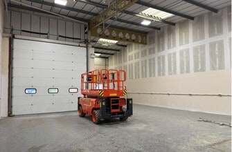 Newtown Rd, Hove for lease Interior Photo- Image 2 of 3