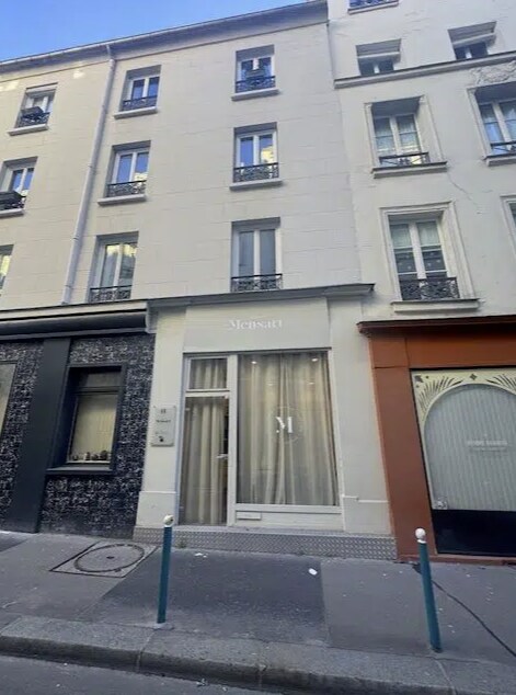Rue La Condamine, Paris for lease Building Photo- Image 1 of 5