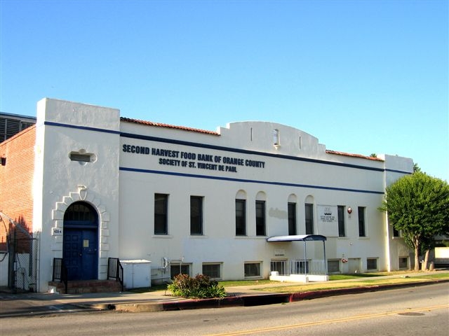 426 W Almond Ave, Orange, CA for lease - Building Photo - Image 2 of 16