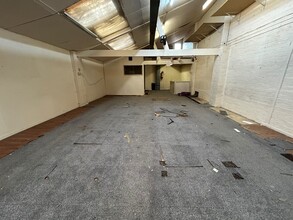 37 Equity Rd, Leicester for lease Interior Photo- Image 1 of 3