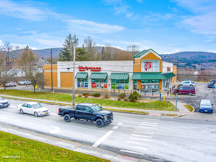 99 Chestnut St, Oneonta, NY for sale - Building Photo - Image 2 of 3