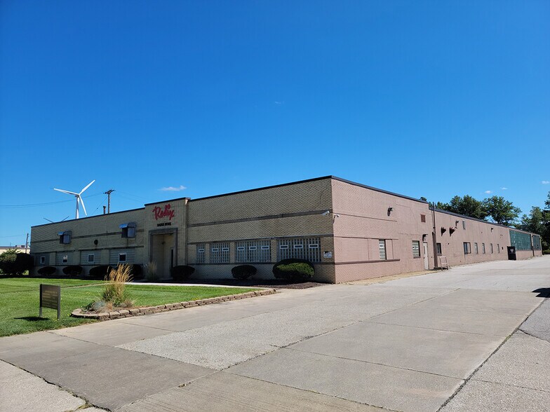 26260 Lakeland Blvd, Euclid, OH 44132