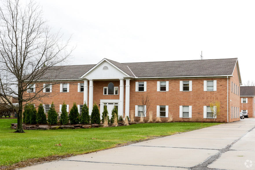 30670 Bainbridge Rd, Solon, OH for lease - Primary Photo - Image 1 of 16