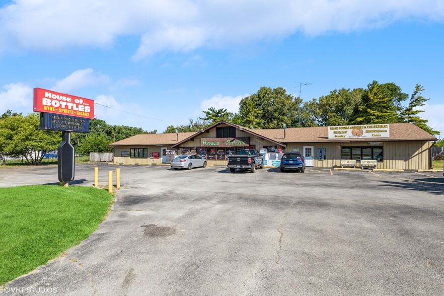 21714 W Grant Hwy, Marengo, IL for sale - Building Photo - Image 1 of 14