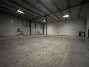 Flex in Moissy-Cramayel for lease Interior Photo- Image 1 of 12