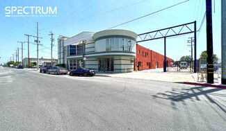 More details for 16730 Schoenborn St, North Hills, CA - Industrial for Lease