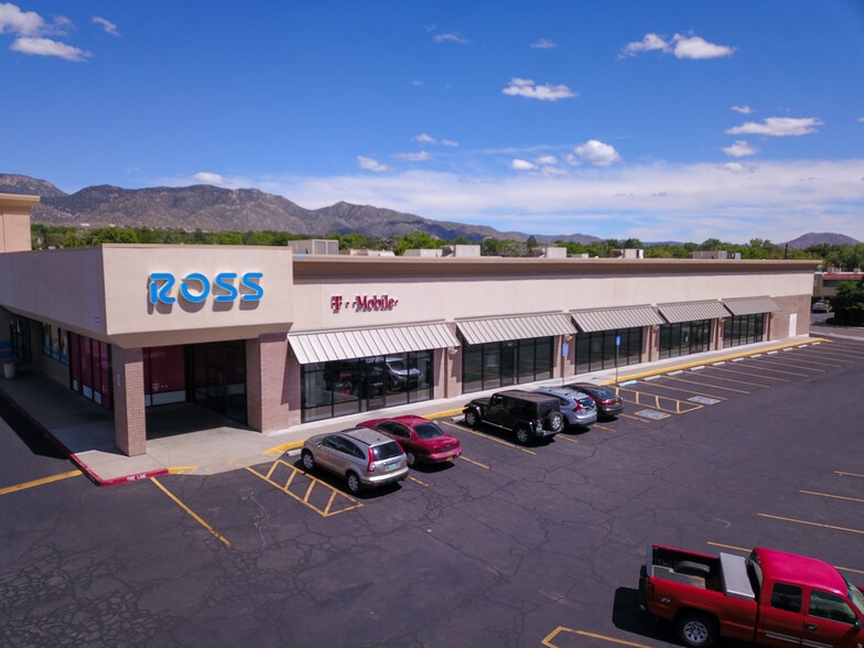 2200 Juan Tabo Blvd NE, Albuquerque, NM 87112 Retail for Lease