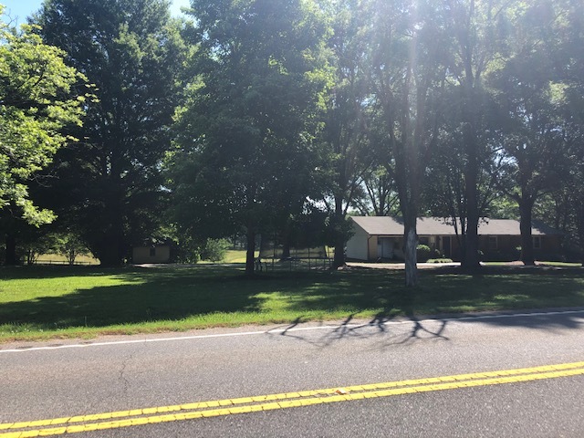 1716 N Dobys Bridge Rd, Fort Mill, SC for sale Building Photo- Image 1 of 4