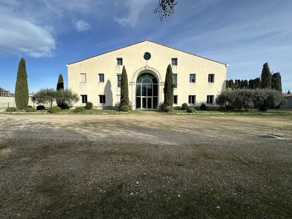 Office in Avignon for lease Building Photo- Image 1 of 11