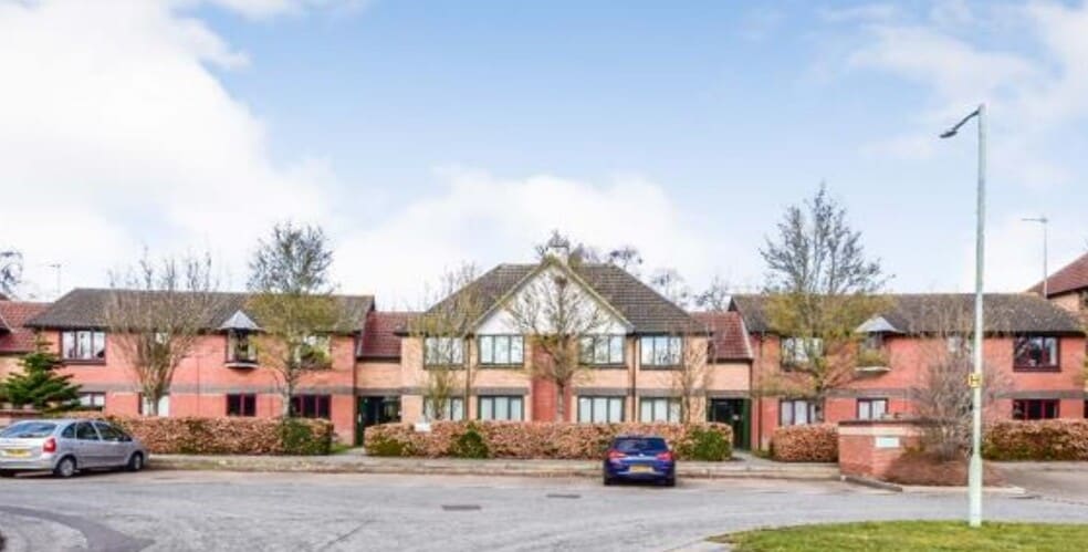 Burgess and Higgins Place portfolio of 2 properties for sale on LoopNet.com - Building Photo - Image 2 of 2