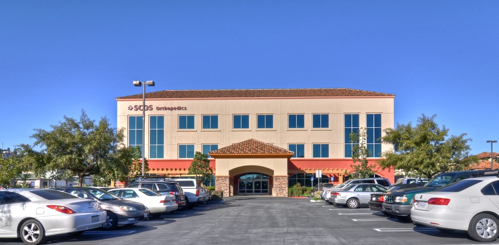 24331 El Toro Rd, Laguna Woods, CA for lease Primary Photo- Image 1 of 10