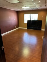 710 S Victory Blvd, Burbank, CA for lease Interior Photo- Image 2 of 3