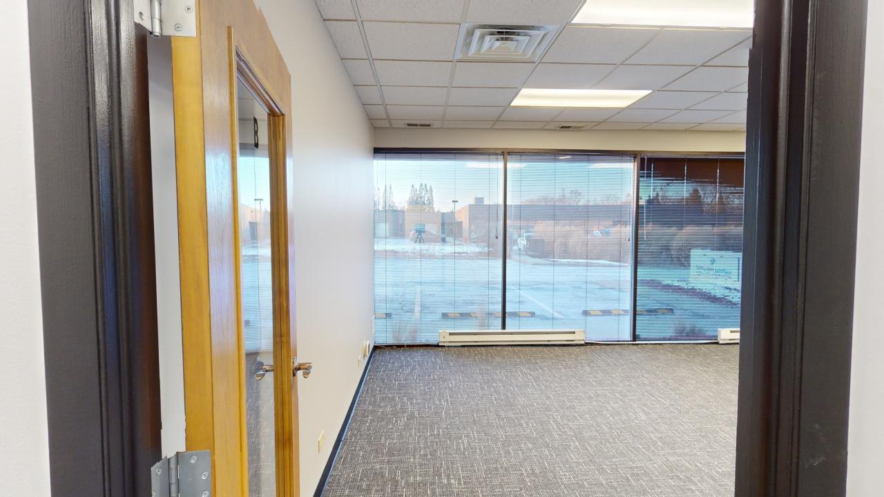 415 W Golf Rd, Arlington Heights, IL for lease Building Photo- Image 1 of 16